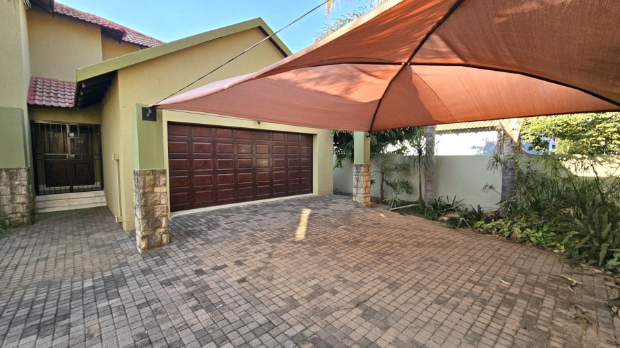 4 Bedroom Property for Sale in Melodie North West